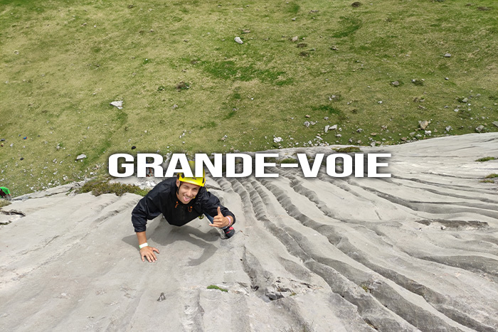 Grande-voie + Titre